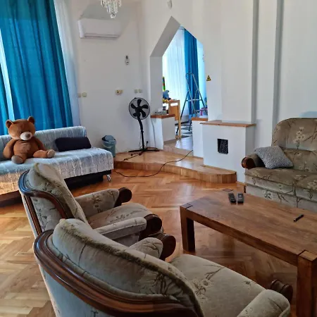 Balaton Apartamento *