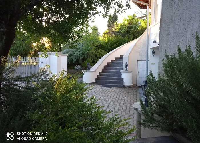 Balaton Apartmán *